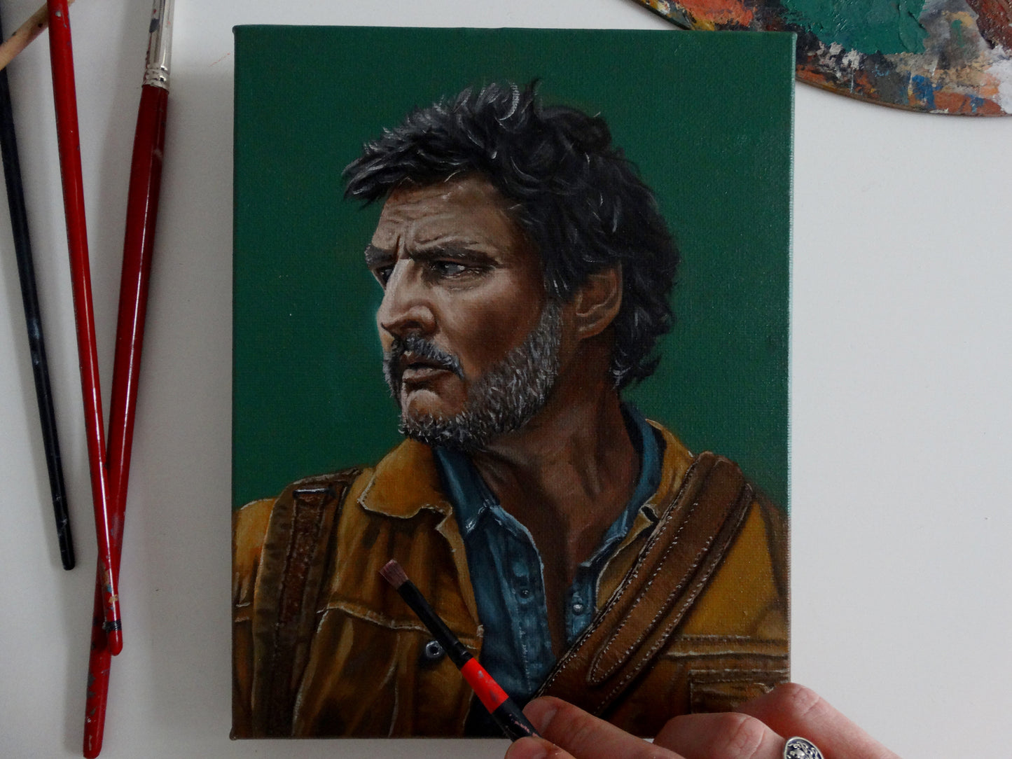 Pedro Pascal - Joel Miller